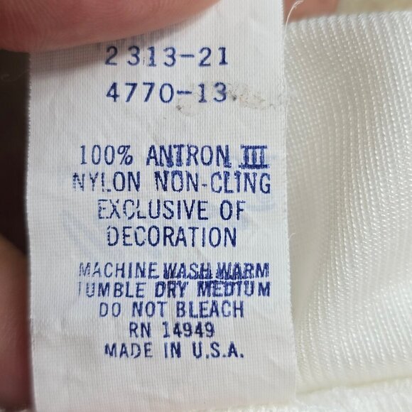 Vintage 80s Velrose Size L White Nylon Lace Trim Half Slip - Picture 8 of 8